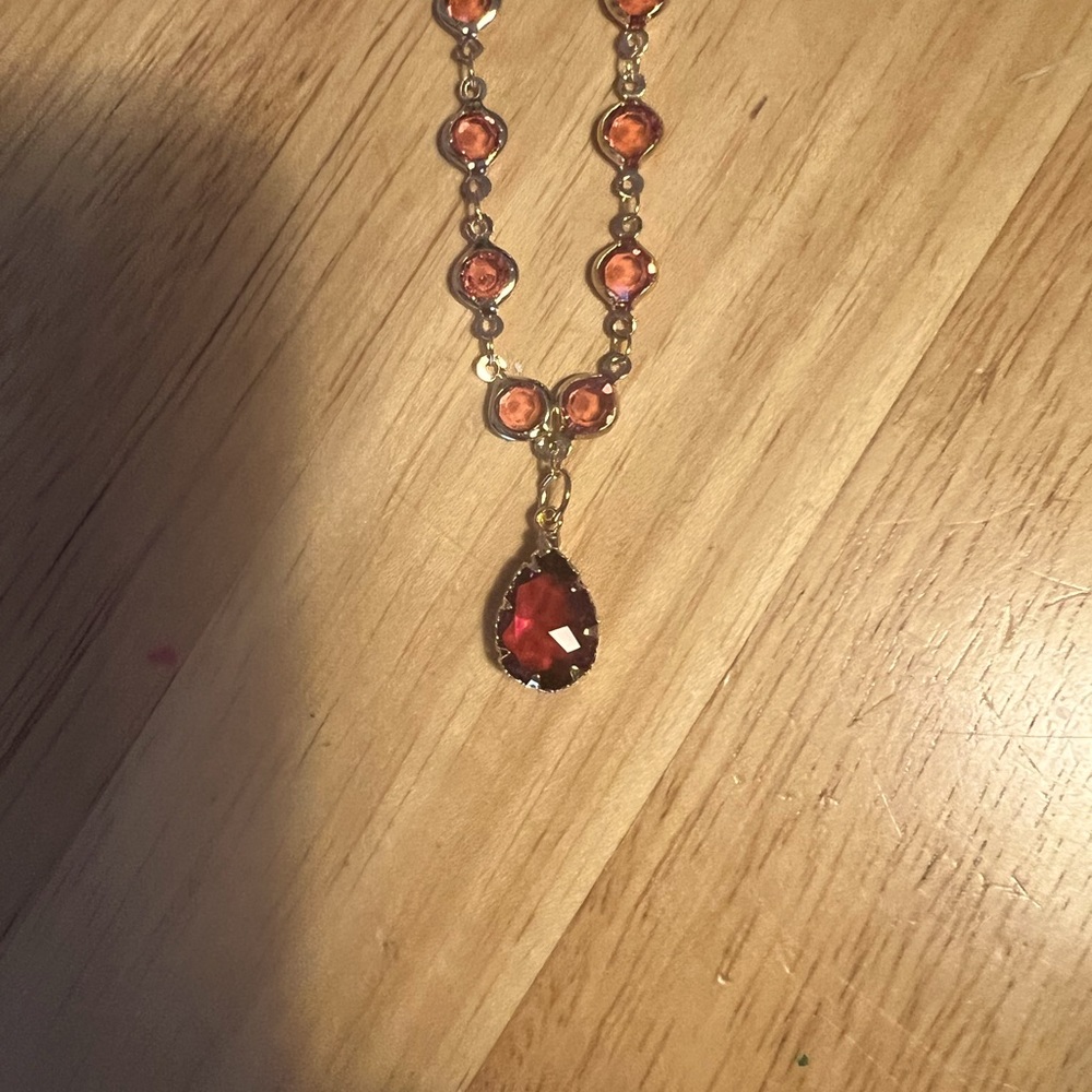 Fashionable necklace🥂🧋